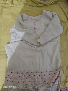 Set Of 4 - Kurthi