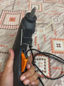 glue gun
