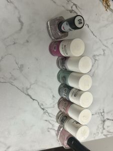 Set of 8 Nail Paints