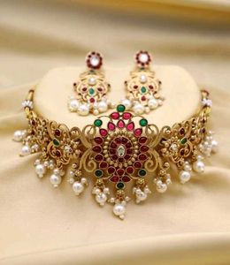 Exquisite Gold Plated Kundan Necklace Set