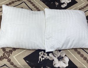 Set of 2 White Striped Cushions