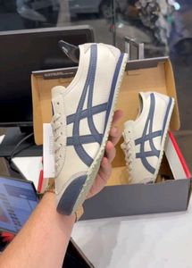 Onitsuka Tiger Sneakers