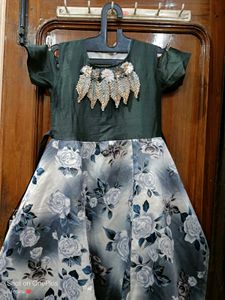 🇳🇿💫♥️ Partywear Floral Fit &amp; Flare Dress