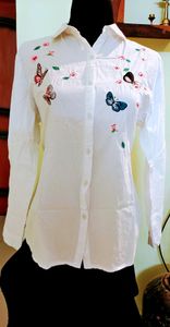 Item-KBG32/PRELOVED/Pure Cotton XL White shirt with EMBROIDERY.