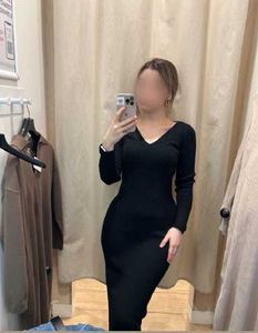 Sleek Black Ribbed Bodycon Dress