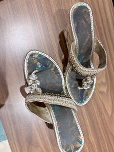 Embellished Flat Sandals