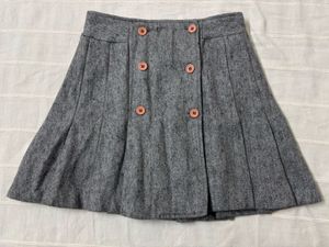 Korean Pleated Mini Skirt with front slit