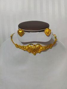 Gold Plated Choker With Ear Studs