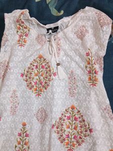 Elegant Embroidered Kurta