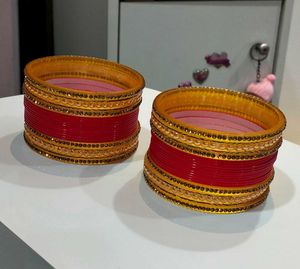 Beautiful Red &amp; Golden Bridal Bangles Set