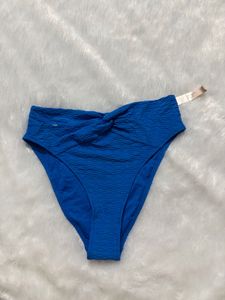Victoria’s Secret highwaist brief