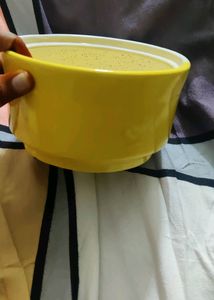 Ceramic Serving Bowl With Lid