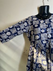 Elegant Blue Printed Midi Dress