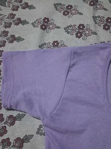 Women square neck half sleeves top