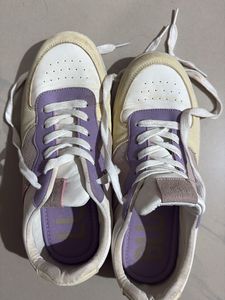 Lavender & White women Sneakers