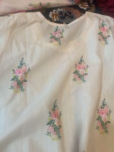 Elegant Floral Print Kurta Set