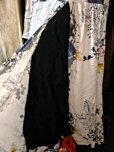 Stylish Floral Print Kurta 2 layers front cut