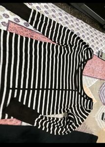 Chic Striped winter korean sweater and stokings