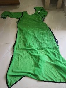 Vibrant Green Ethnic Kurta Set