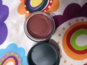 Combo Offer + Plum Lipstick Tint Free Limited Offr