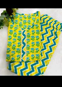 Green Printed Kurta Set with Trousers