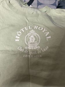 green h&amp;m tshirt