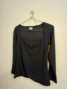 Chic Black Long Sleeve Top