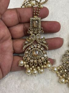 Exquisite Pearl &amp; Crystal Dangler Earrings