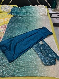 stylish Ready-to-Wear Designer Sequin Saree with T