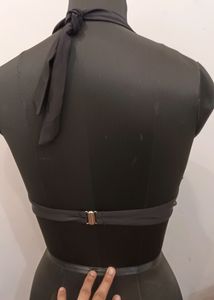 Non Padded Underwired Bra Size M