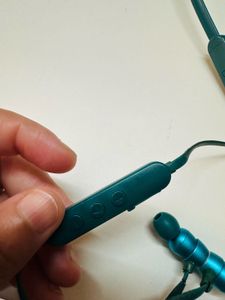 Teal Wireless Neckband Earphones