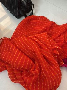 combo Vibrant Dupattas