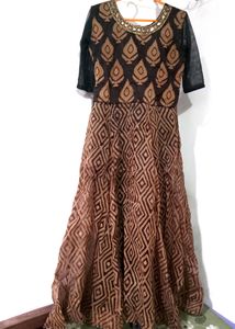 Self Stitched Women Ethnic Gown 🤎 🖤