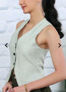 Stylish V-Neck Sleeveless Vest