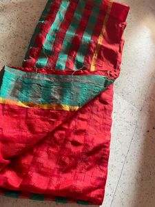 Red &amp; Green Checked Saree