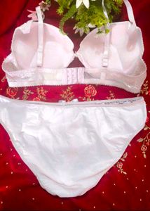 White Lace Bra and Panty Set👍👍