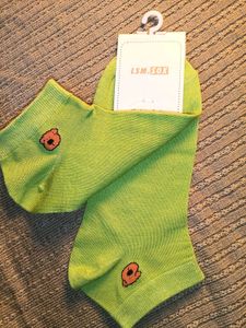 Green Teddy 🧸 Socks