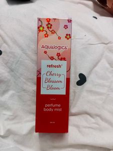 Aqualogica Cherry Blossom Body Mist