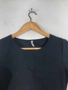 Black Crop Top(Women’s )