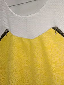 Cute Yellow Lace Sleeveless Top