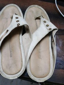 Stylish Cream Flip-Flop Sandals