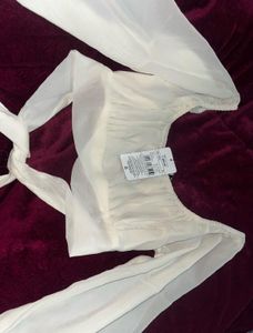 Chic White Square Neck Crop Top