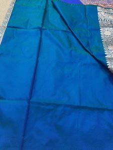 small buti Banarsi saree most demand
