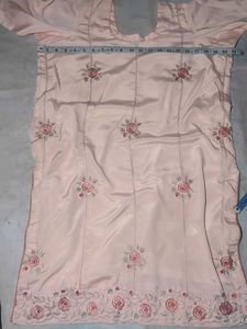 Elegant Pink Embroidered Kurta