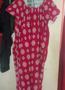 Comfortable Women's Nighty m