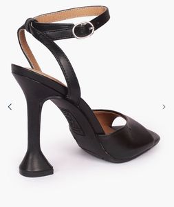 Women Black Heels with Ankle-loop