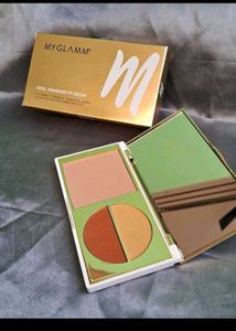 MyGlamm Total Makeover Chisel It Palette