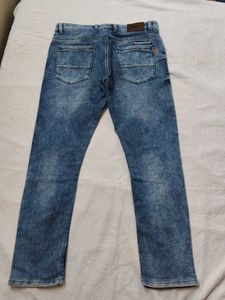 Men's Blue Washed Denim Jeans