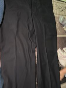 Men's Classic Fit Trousers