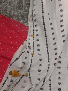 any 1 Colorful Ethnic Kurta Set